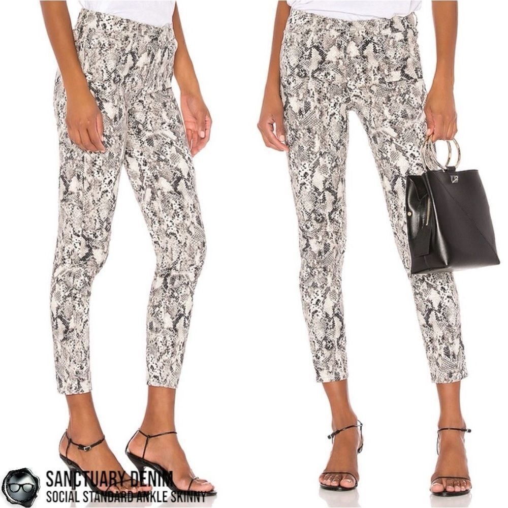 SANCTUARY SOCIAL STANDARD ANKLE STRETCH SKINNY JEANS IN QUEEN SNAKESKIN PRINT